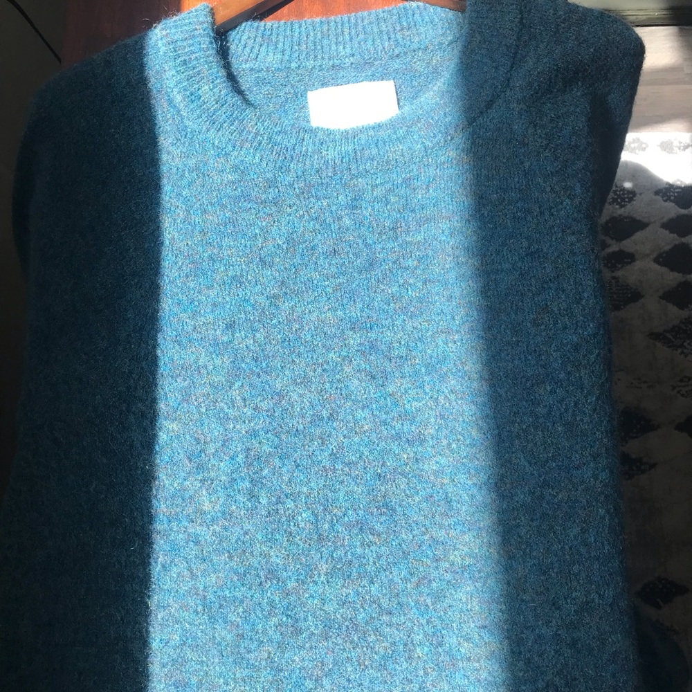 YaYa Sweater - woman’s L -exlnt cond - blue-green
